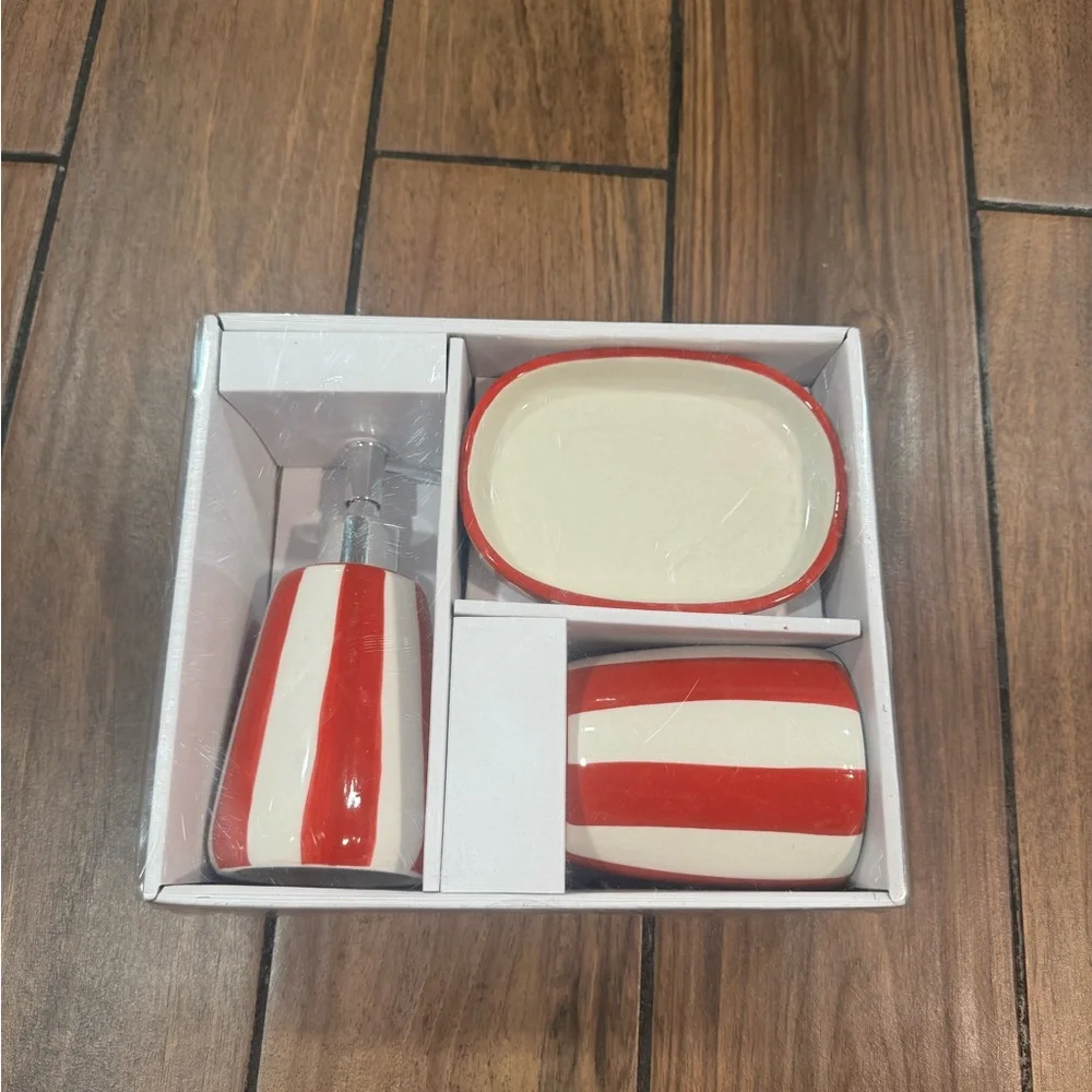 3рс Ceramic Bath Set - Bullseye's playground red striped
